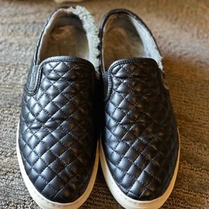 Officine Creative Quilted Shearling-Lined Low Top Sneaker